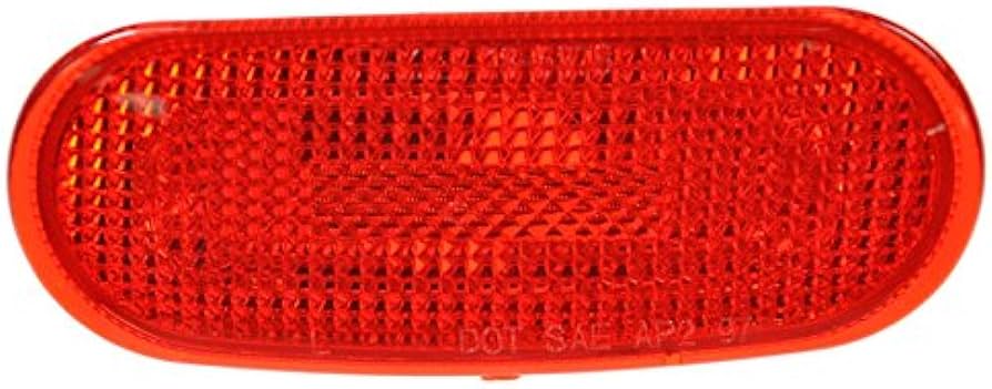 View of Rear Right Side Marker Light Assembly EAGLE EYES VW083-U000R