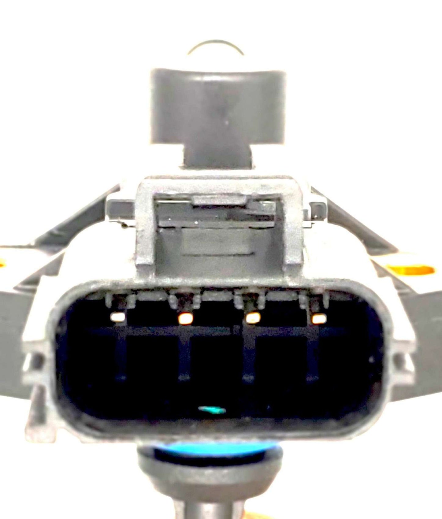 Connector View of Fuel Pressure Sensor HOLSTEIN 2FPS0010
