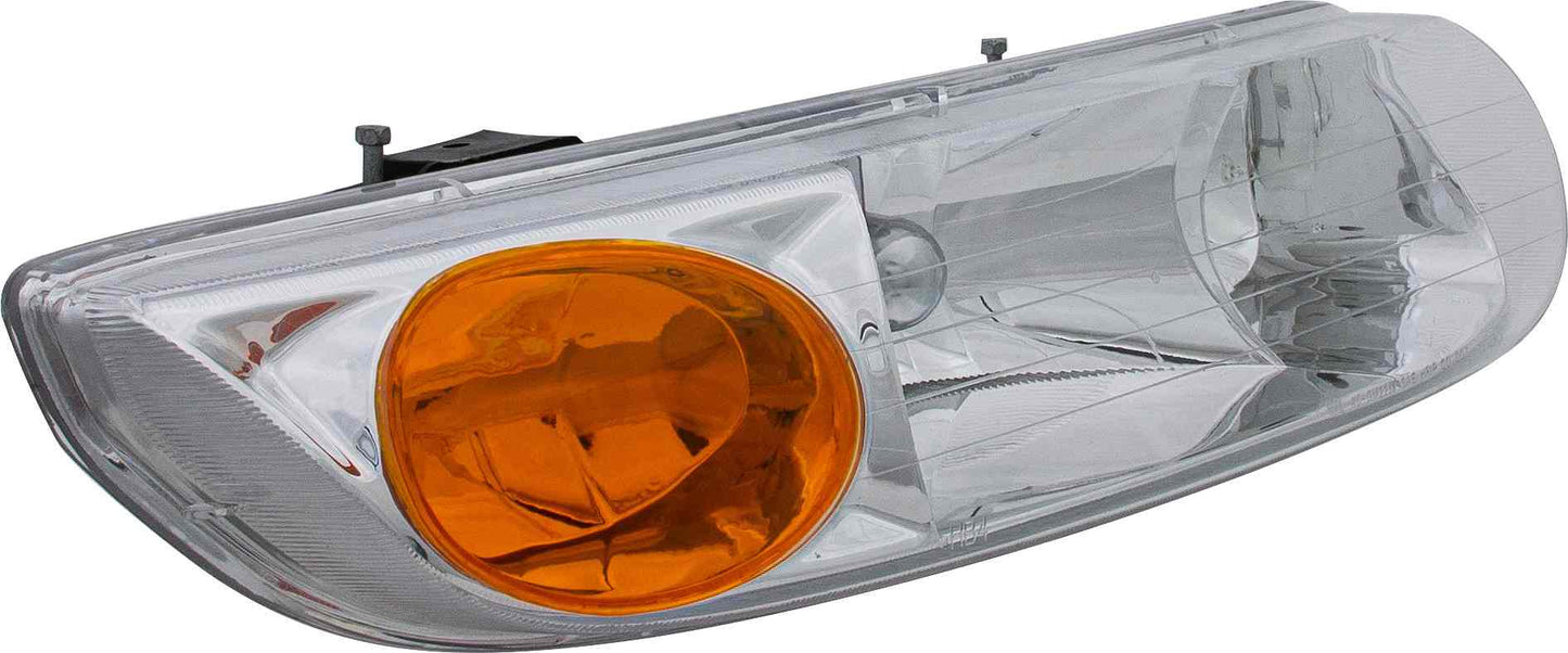 Angle View of Right Headlight Assembly EAGLE EYES GM226-B001R