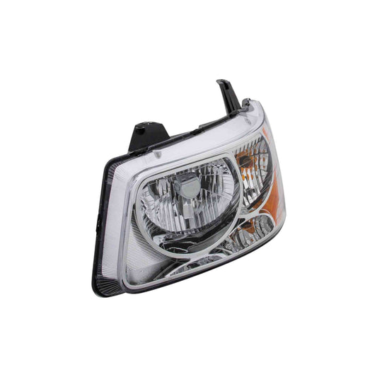 Angle View of Left Headlight Assembly EAGLE EYES GM257-B001L