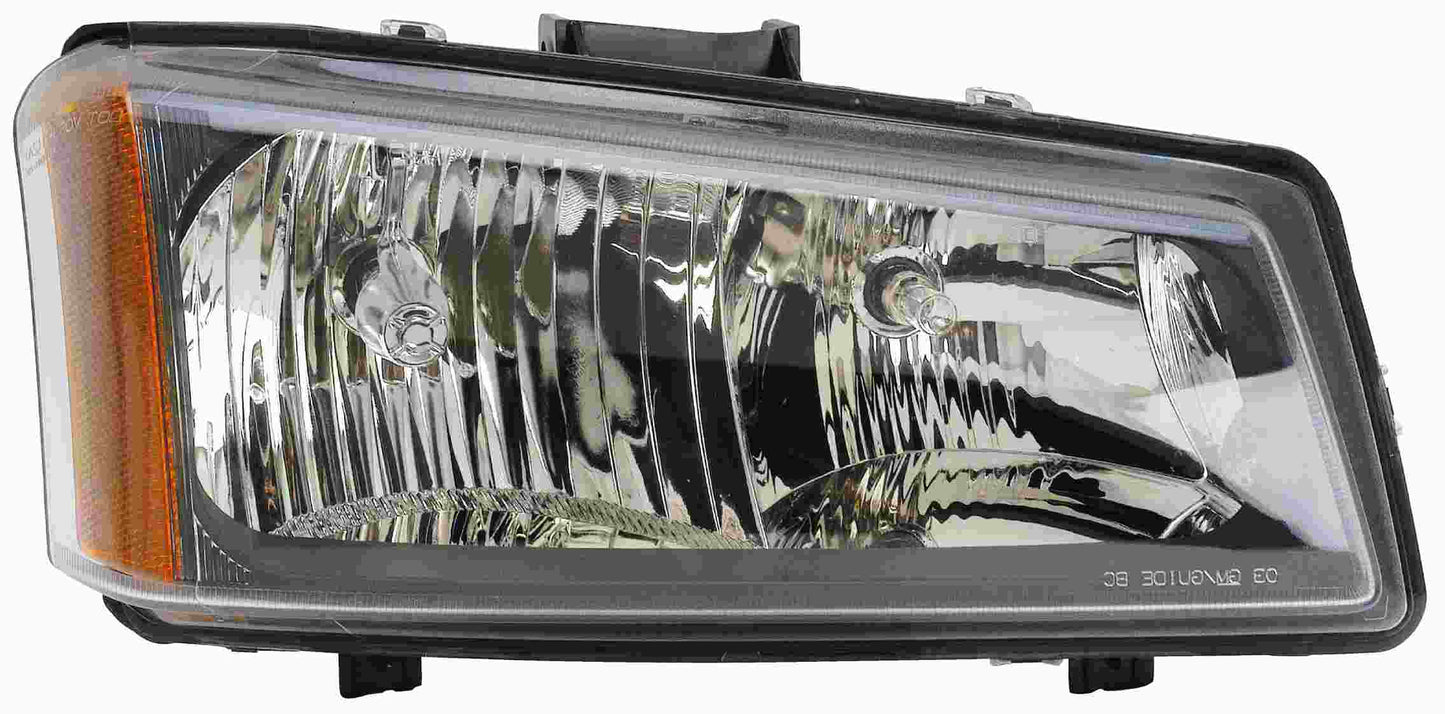 Front View of Right Headlight Assembly EAGLE EYES GM269-B001R