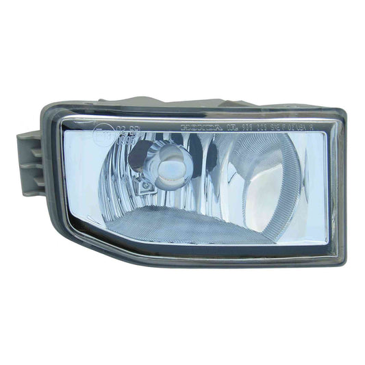 Front View of Right Fog Light Assembly EAGLE EYES HD571-U000R