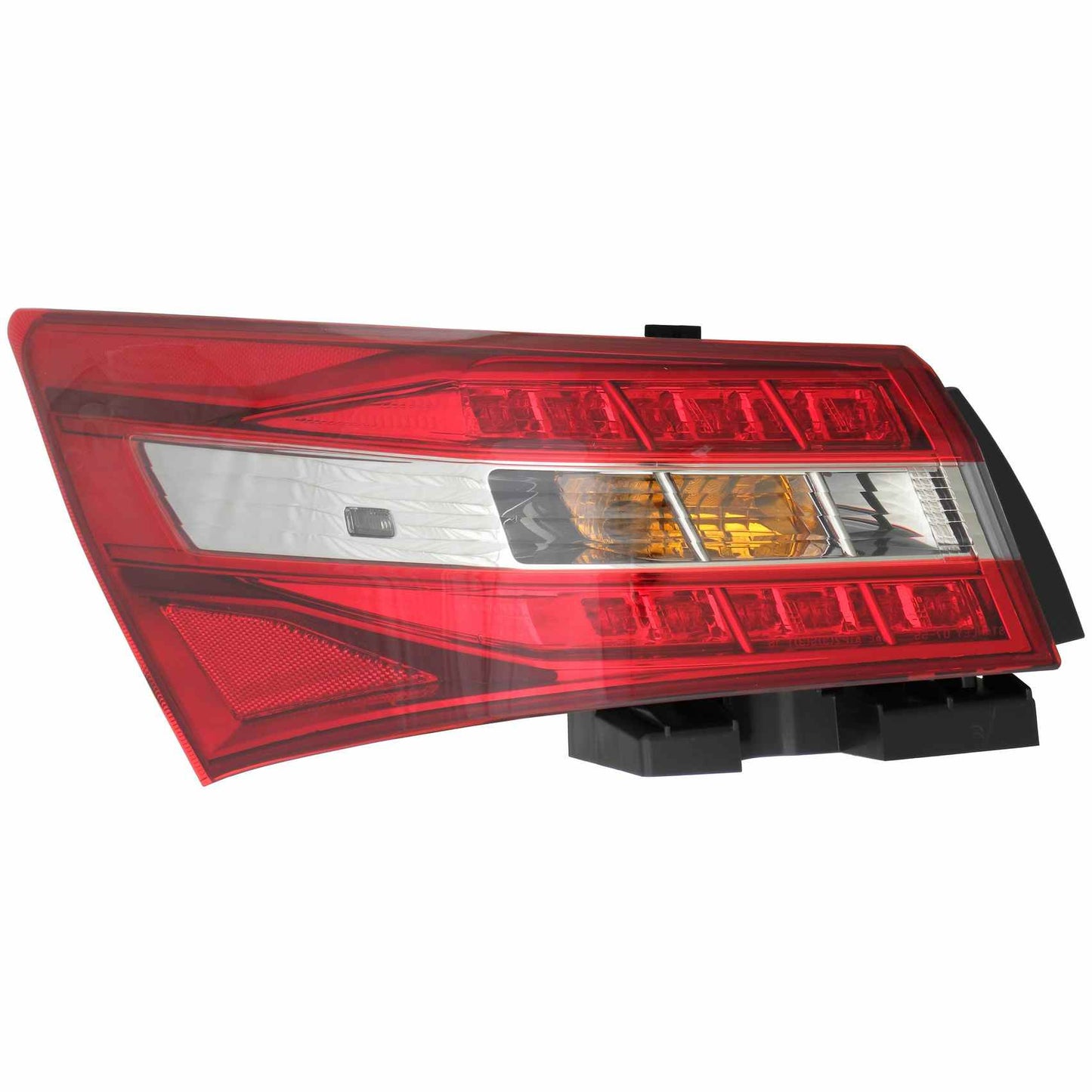 Front View of Left Tail Light Assembly EAGLE EYES TY1313-B000L