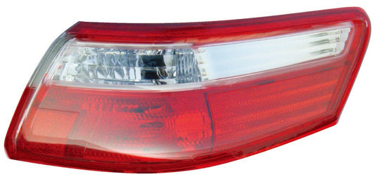 Front View of Right Tail Light Housing EAGLE EYES TY875-U000R