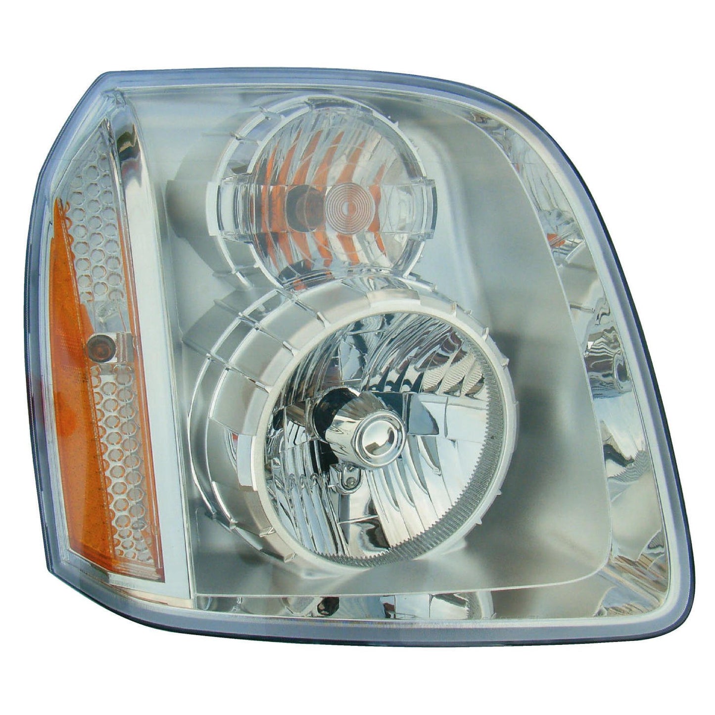 View of Right Headlight Assembly EAGLE EYES GM455-B001R