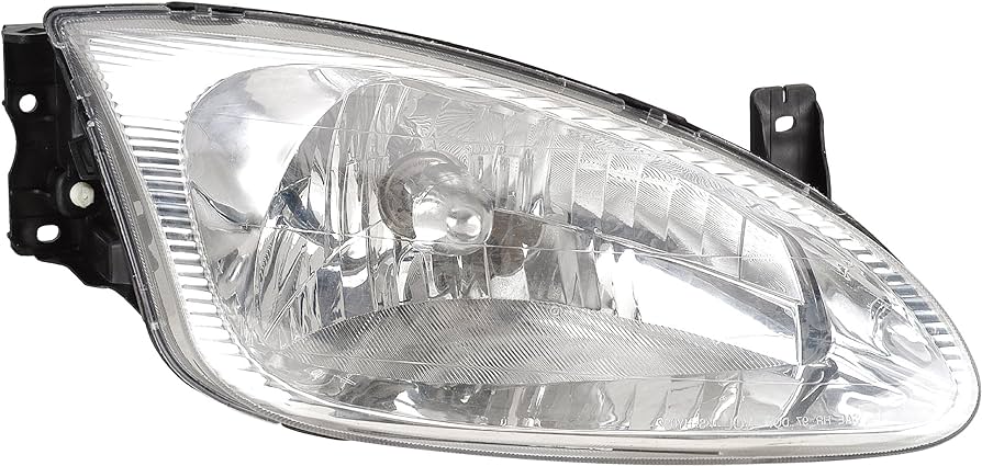 View of Right Headlight Assembly EAGLE EYES HY022-B001R