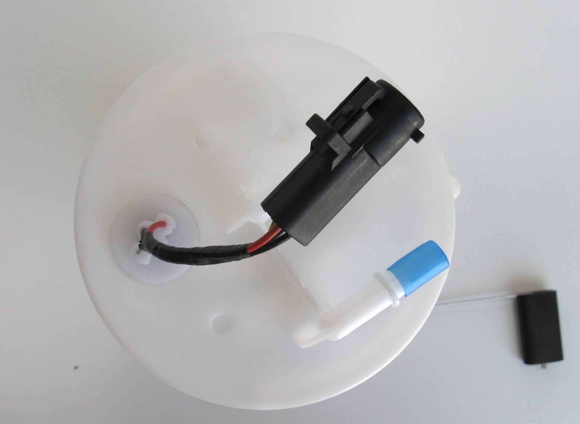 Angle View of Fuel Pump Module Assembly AUTOBEST F1202A