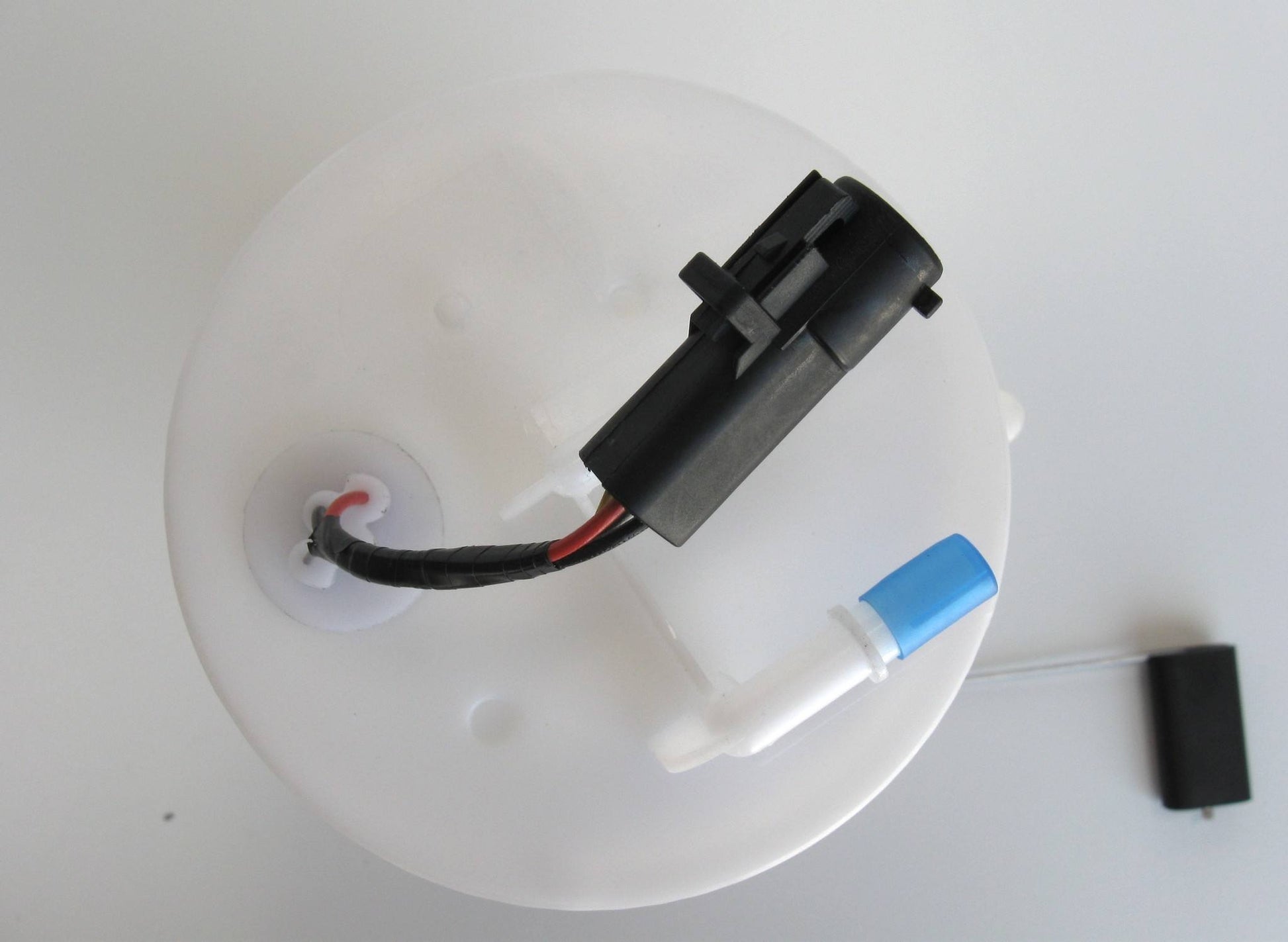 Package View of Fuel Pump Module Assembly AUTOBEST F1202A