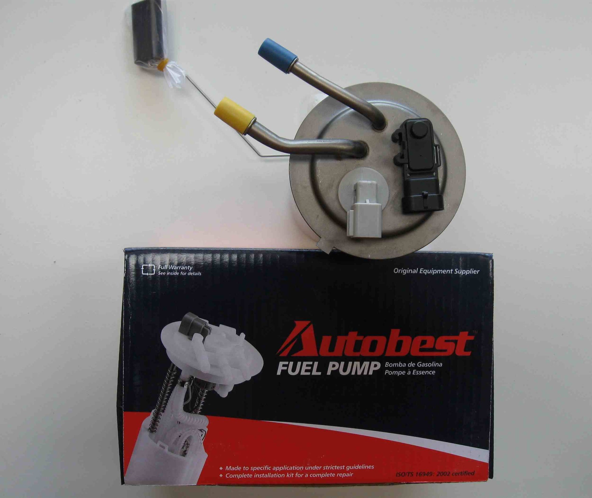 Angle View of Fuel Pump Module Assembly AUTOBEST F2560A