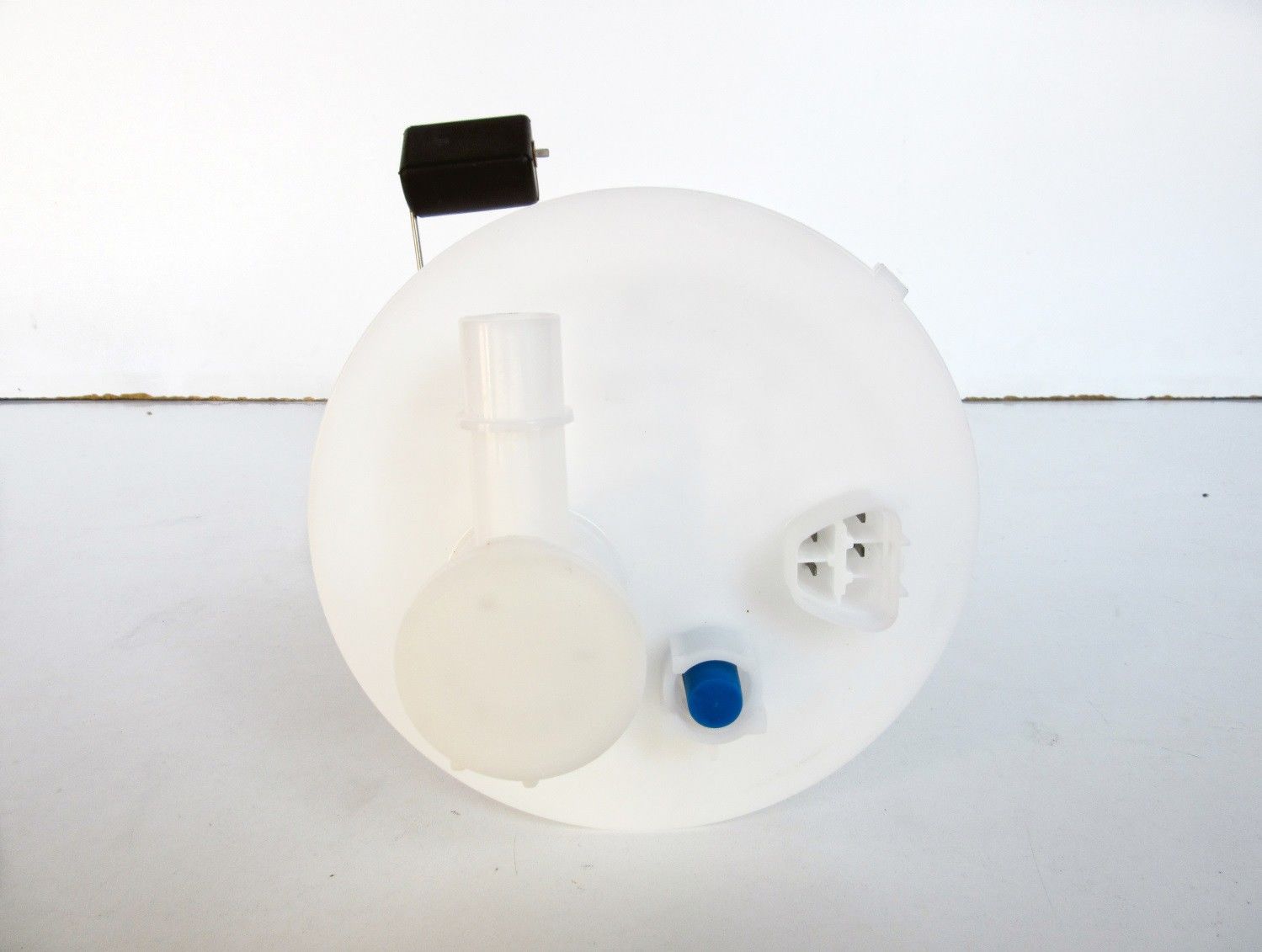 Top View of Fuel Pump Module Assembly AUTOBEST F2792A