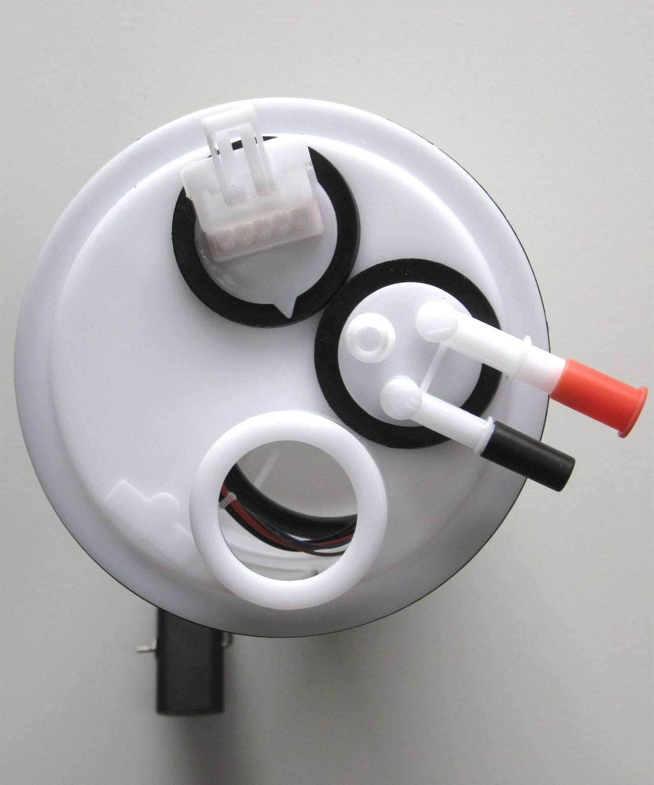 Top View of Fuel Pump Module Assembly AUTOBEST F3058A