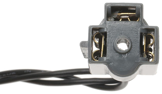 Angle View of Headlight Connector AC DELCO LS144