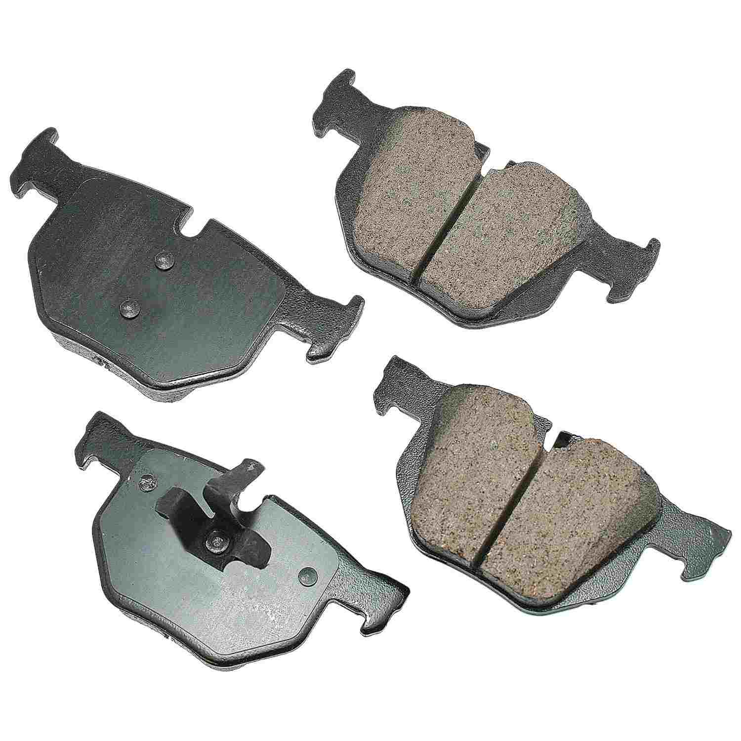 Front View of Rear Disc Brake Pad Set AKEBONO EUR1170