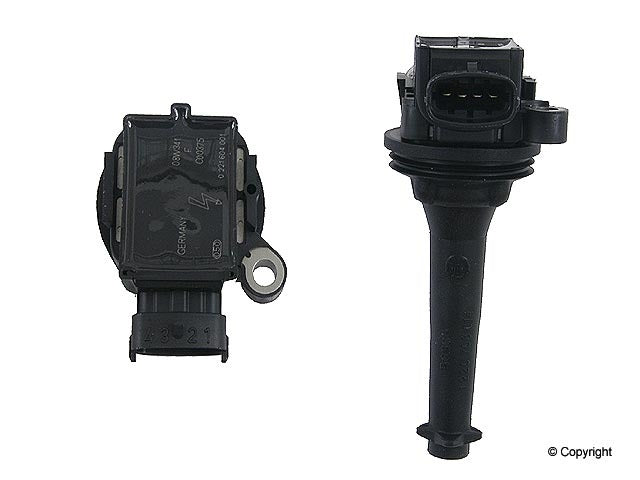 Top View of Ignition Coil BOSCH 0221604008