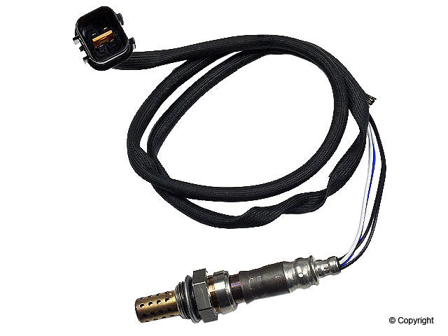 Top View of Right Oxygen Sensor BOSCH 13425