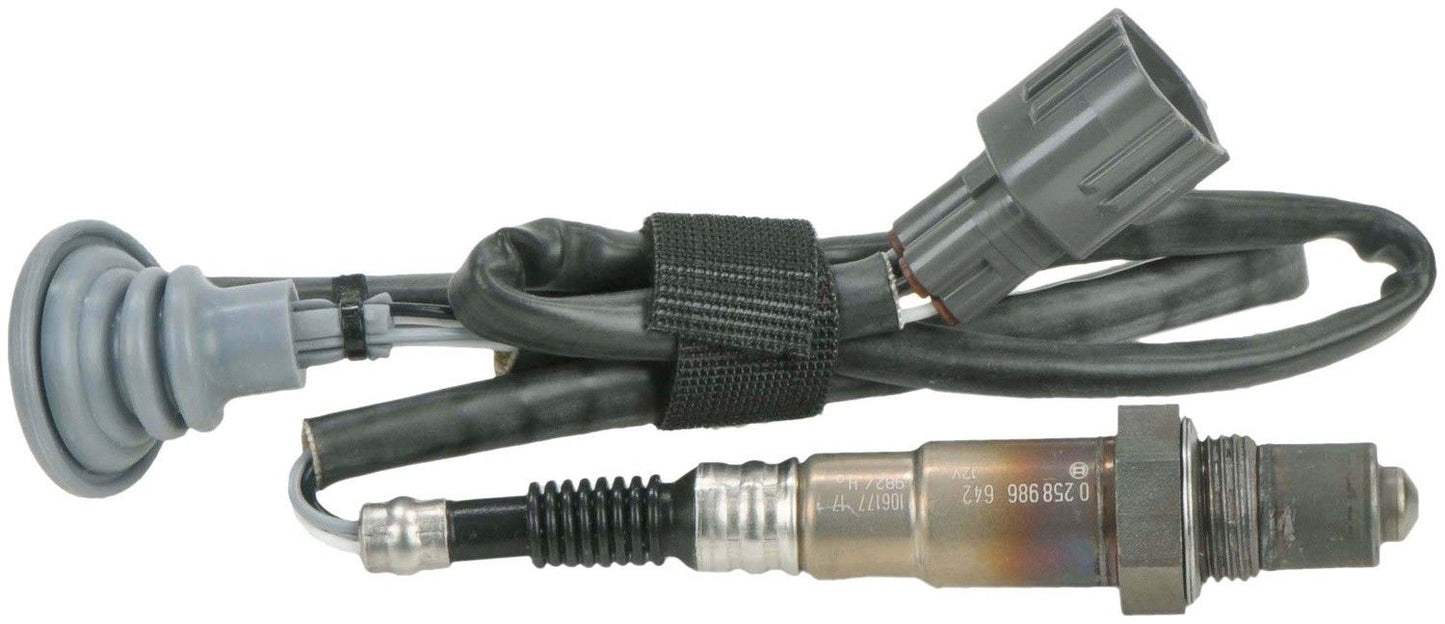 Right View of Downstream Oxygen Sensor BOSCH 13558