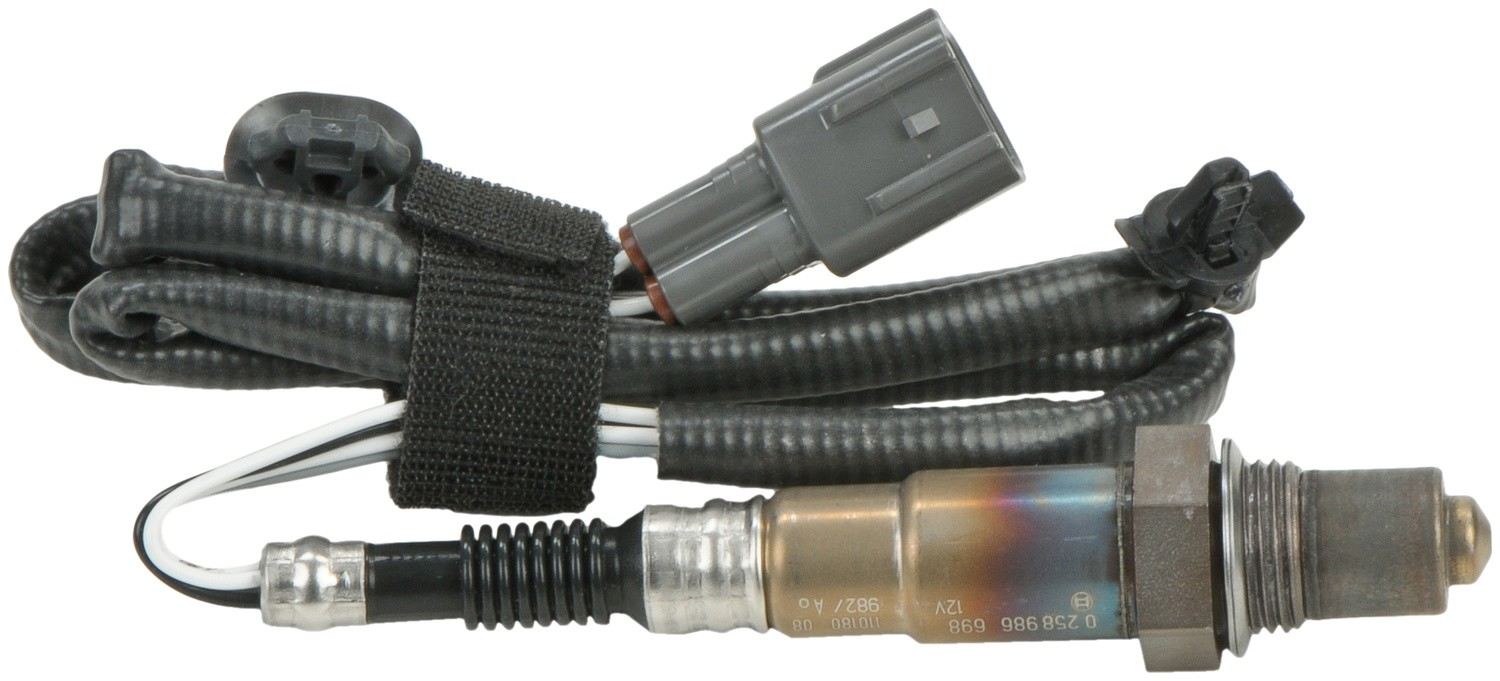 Right View of Downstream Oxygen Sensor BOSCH 13900