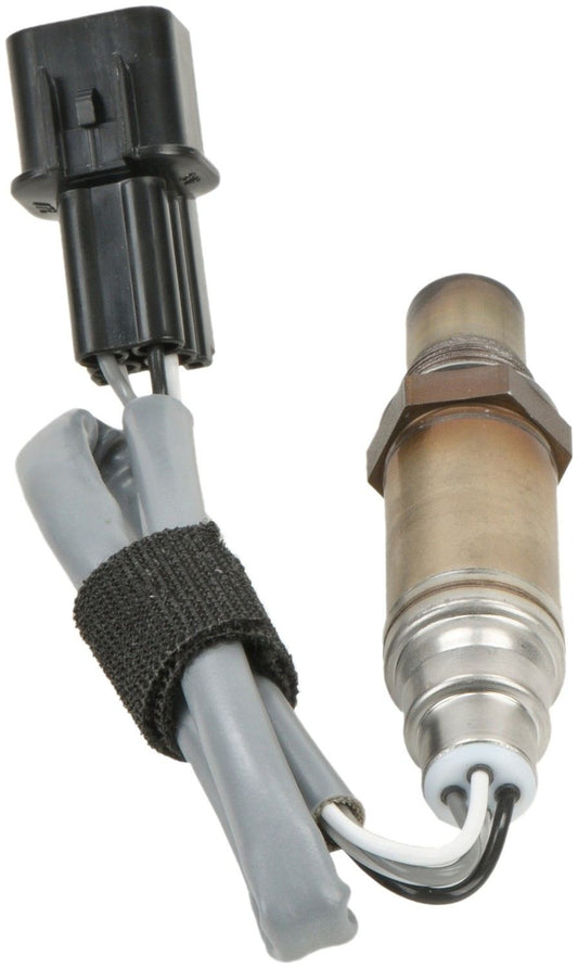 Back View of Left Oxygen Sensor BOSCH 15659