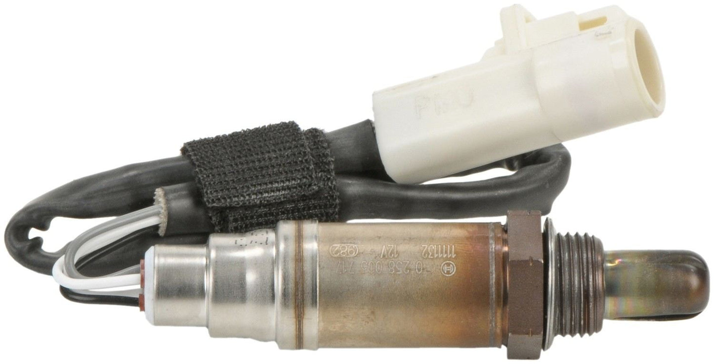 Right View of Oxygen Sensor BOSCH 15717