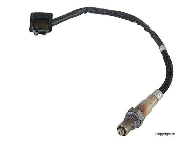 Top View of Oxygen Sensor BOSCH 17018