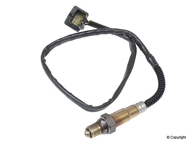 Top View of Oxygen Sensor BOSCH 17044