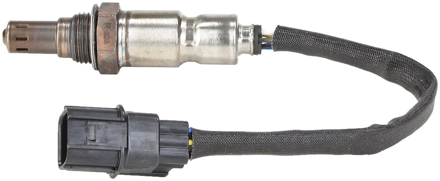 Left View of Left Oxygen Sensor BOSCH 18083