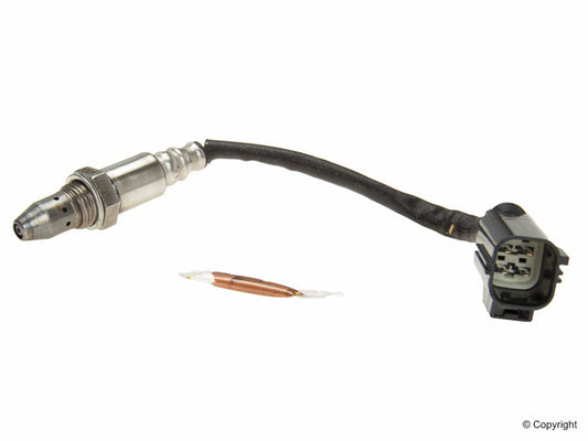 Top View of Oxygen Sensor BOSCH 18121