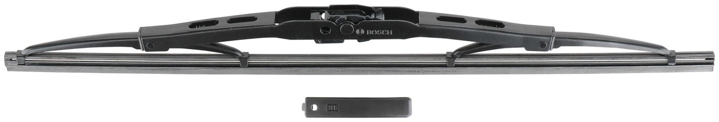 Angle View of Rear Windshield Wiper Blade BOSCH 40715