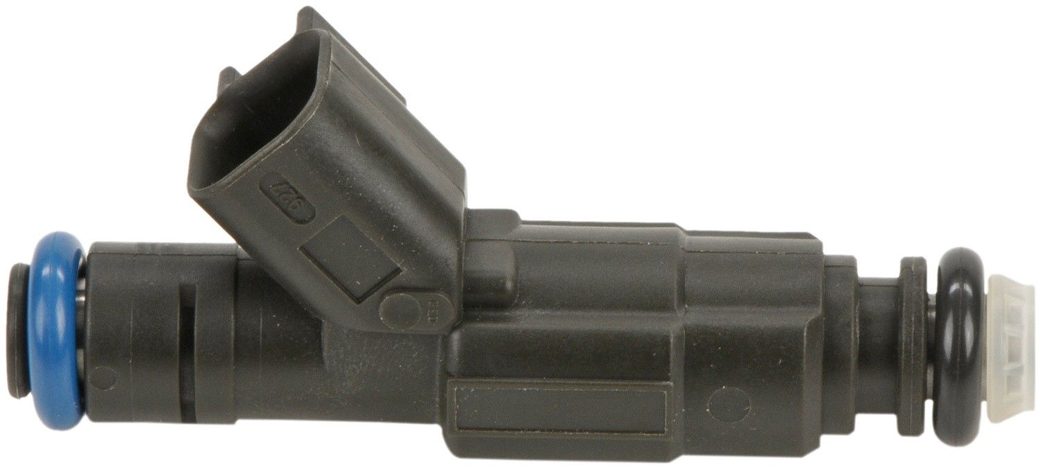 Left View of Fuel Injector BOSCH 62236