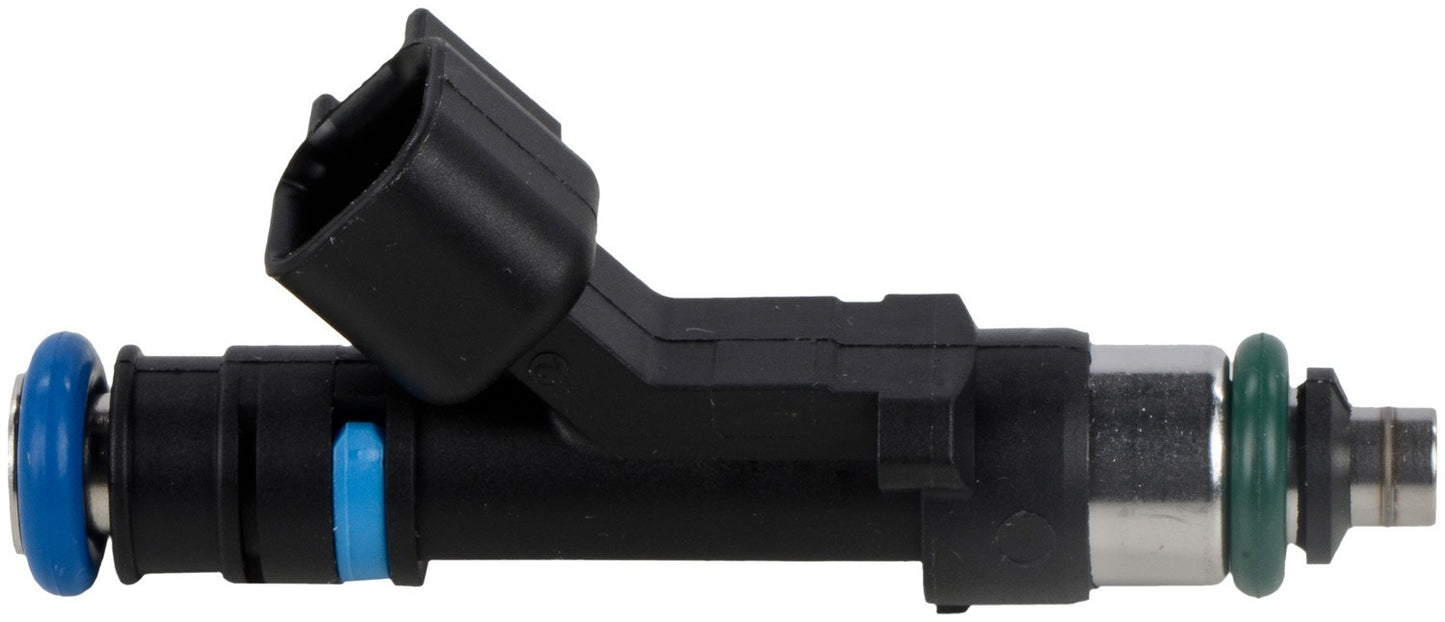 Right View of Fuel Injector BOSCH 62389