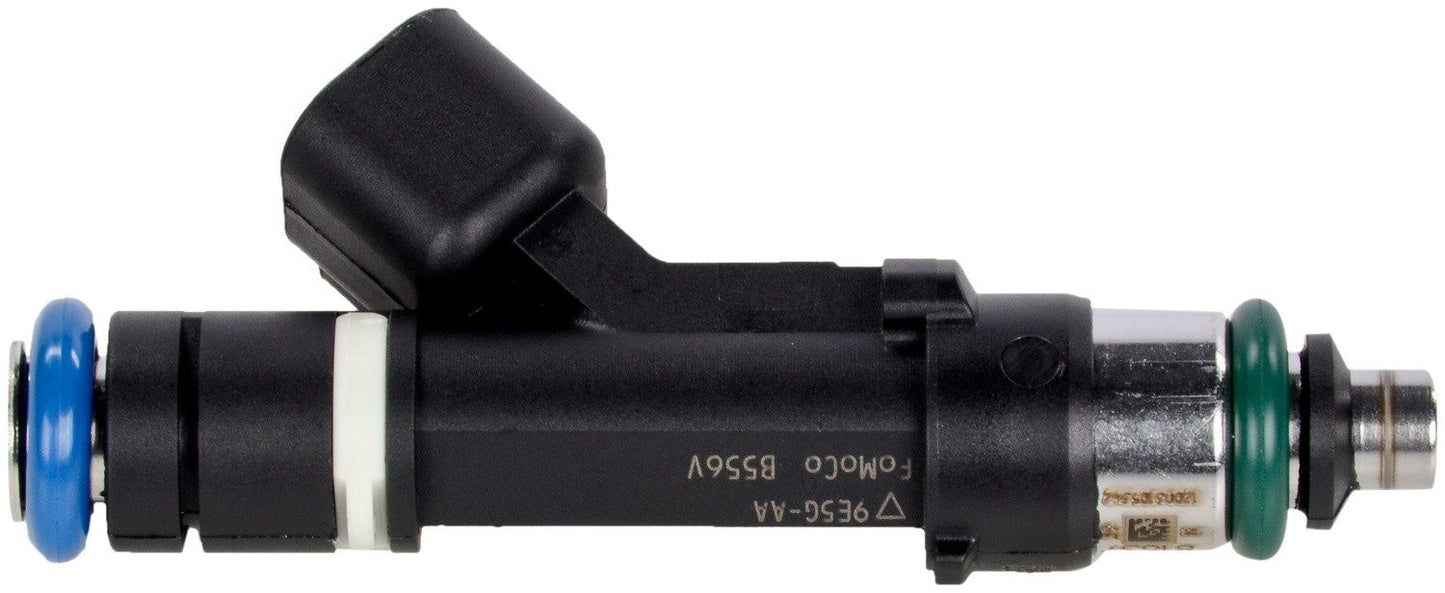 Right View of Fuel Injector BOSCH 62405