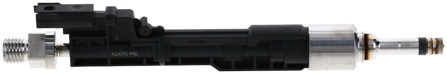 Right View of Fuel Injector BOSCH 62831