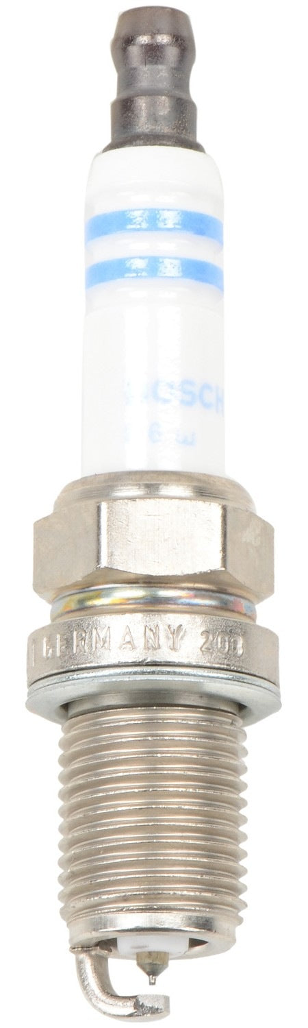 Front View of Spark Plug BOSCH 6730