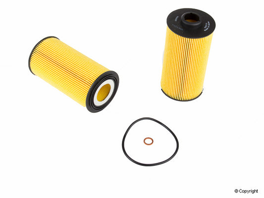 Top View of Engine Oil Filter BOSCH 72214WS