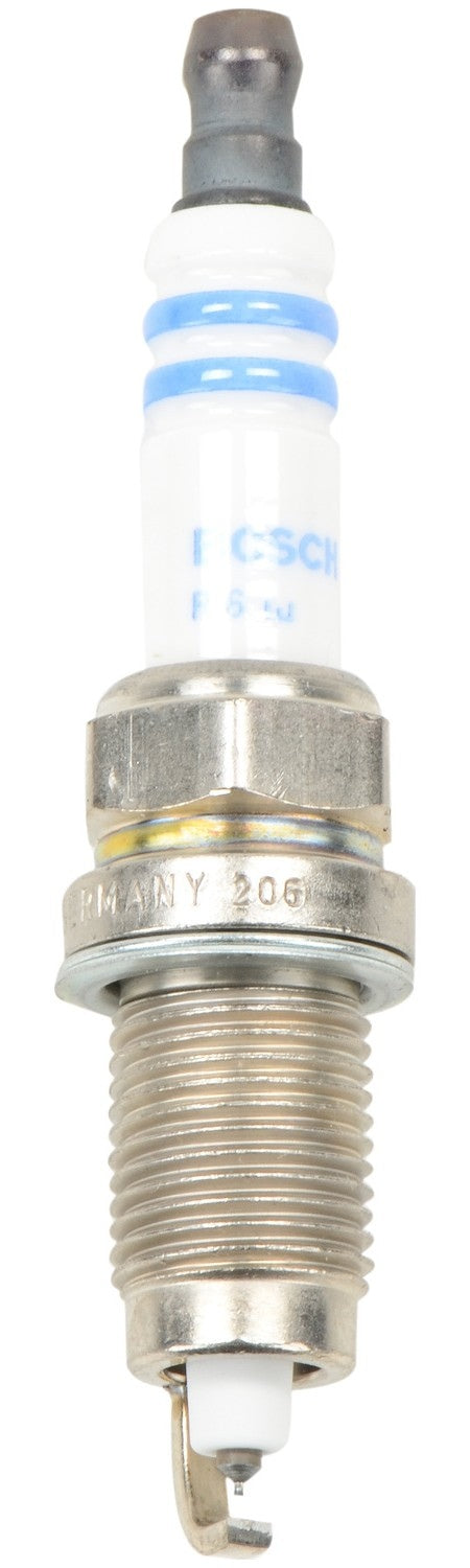 Front View of Spark Plug BOSCH 8123