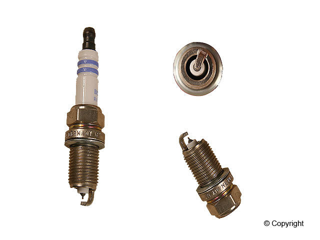 Top View of Spark Plug BOSCH 9600