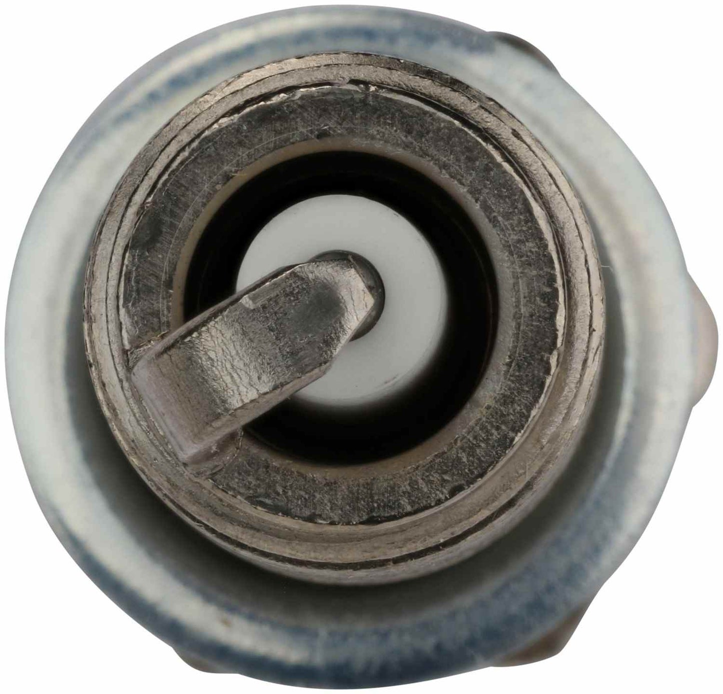 Bottom View of Spark Plug BOSCH 9686