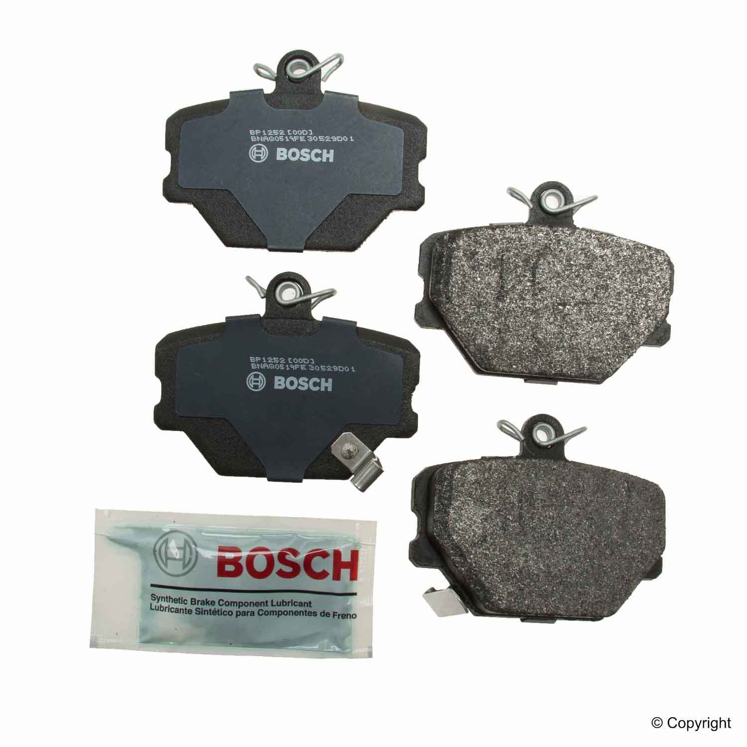 Front View of Front Disc Brake Pad Set BOSCH BP1252