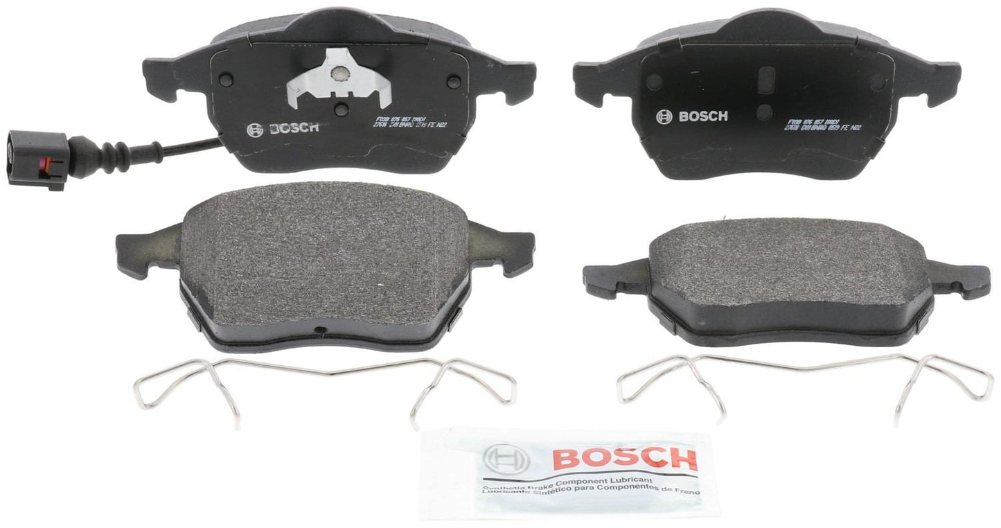 Front View of Front Disc Brake Pad Set BOSCH BP687A