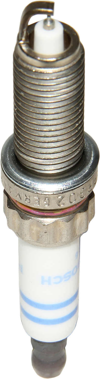 Angle View of Spark Plug BOSCH ZR6SPP302