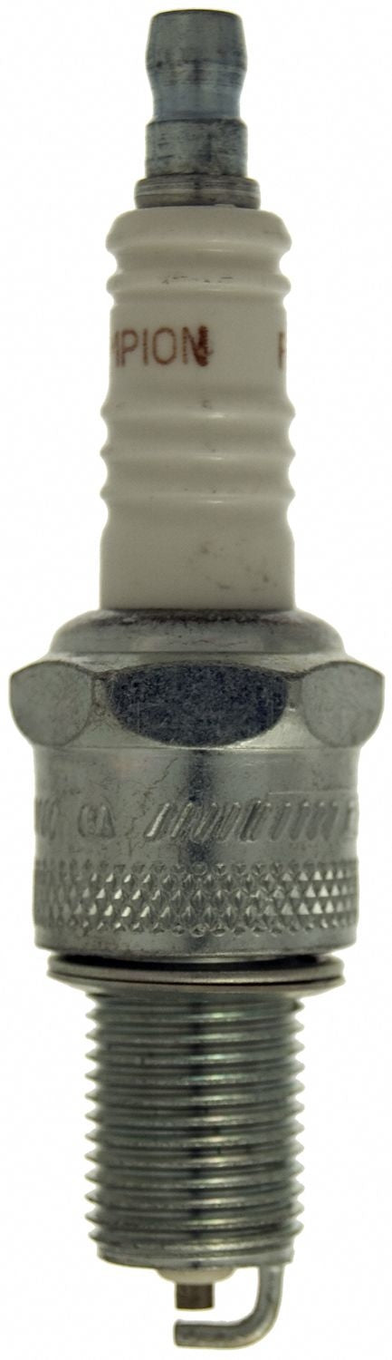 Top View of Spark Plug CHAMPION 300