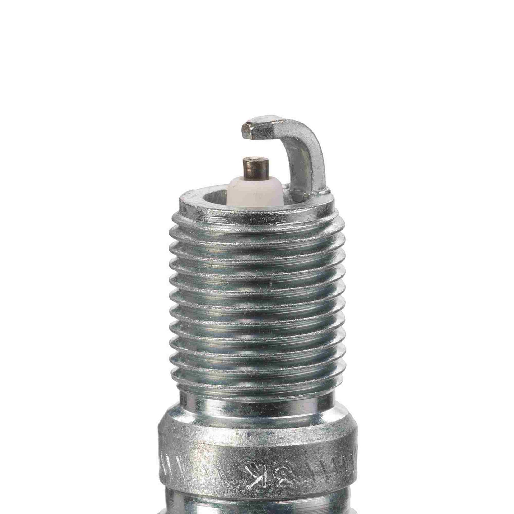 Connector View of Spark Plug CHAMPION 3013