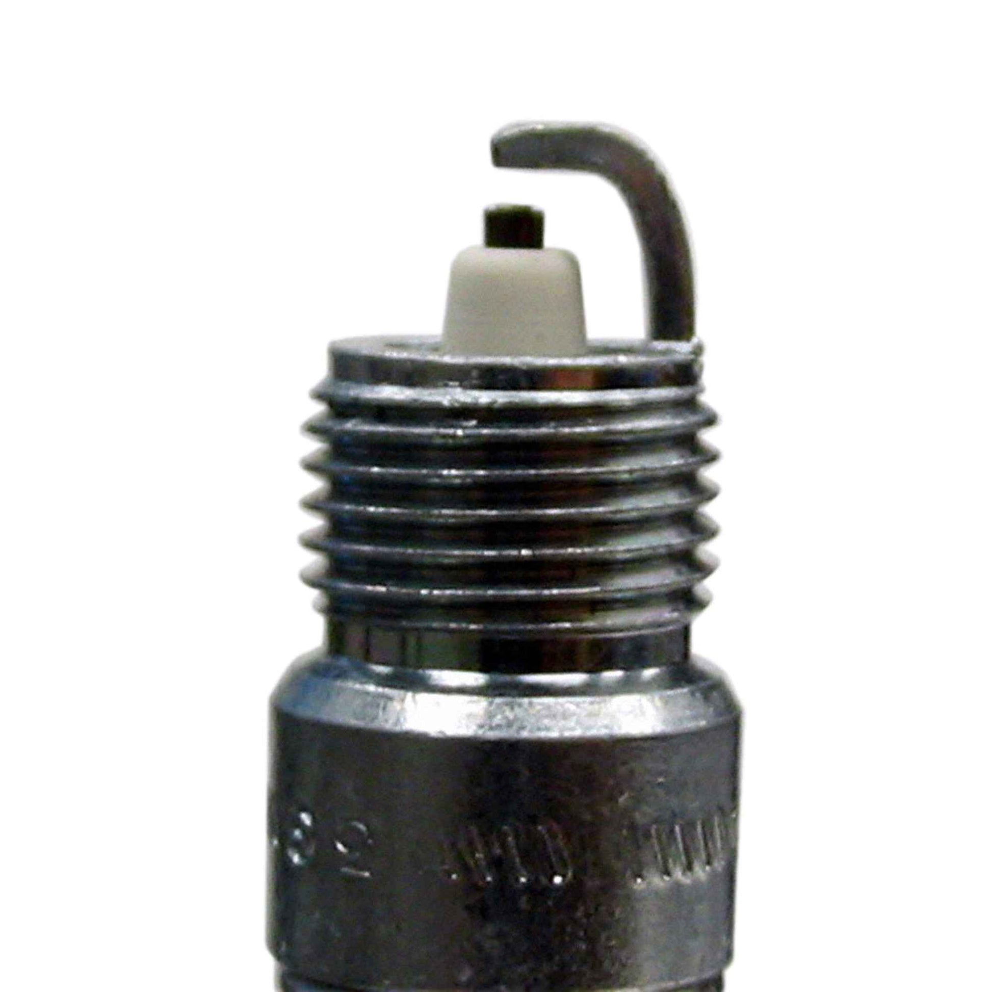 Connector View of Spark Plug CHAMPION 3025