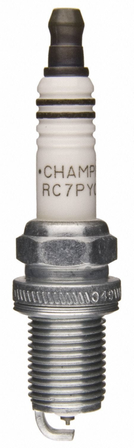 Top View of Spark Plug CHAMPION 3068