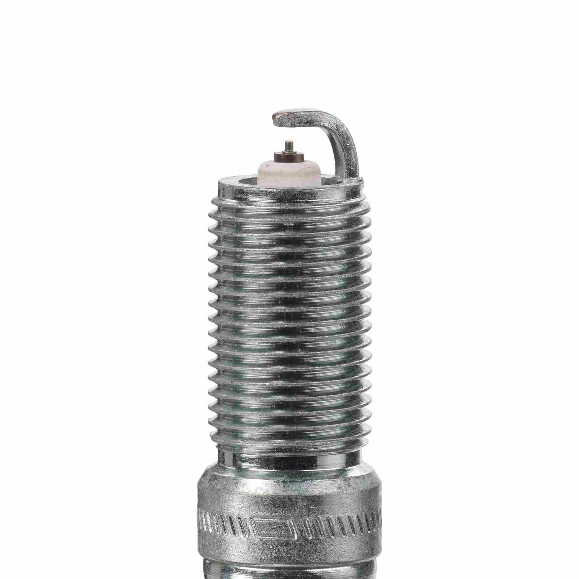 Connector View of Spark Plug CHAMPION 7981