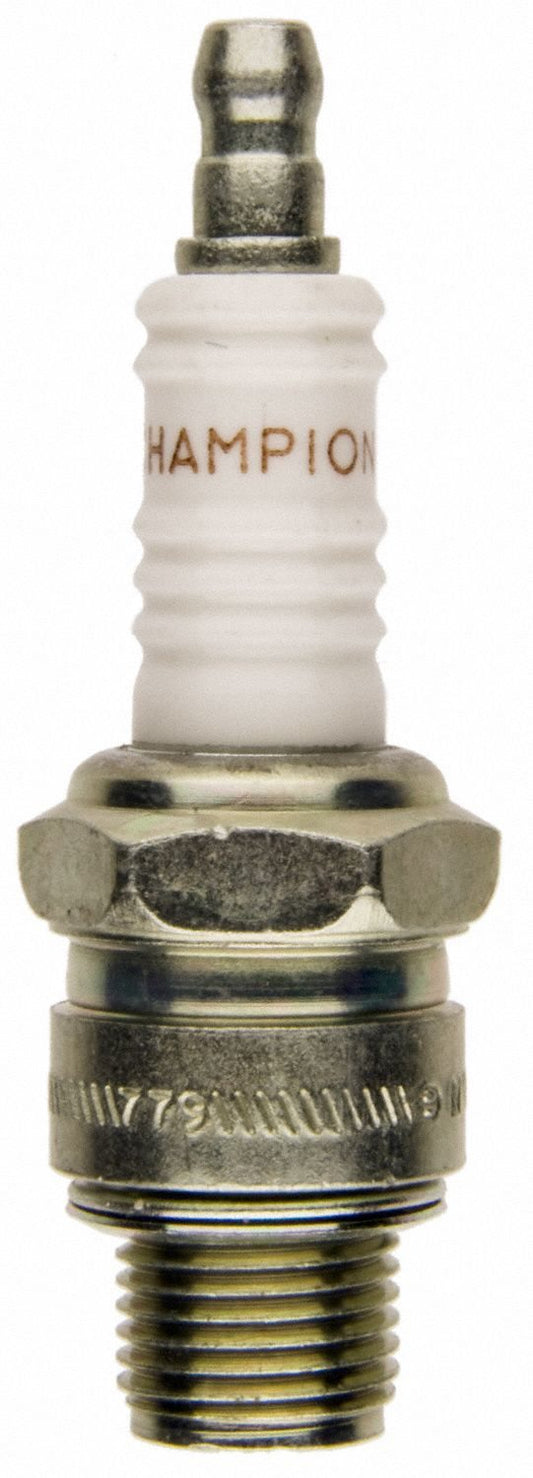 Top View of Spark Plug CHAMPION 824