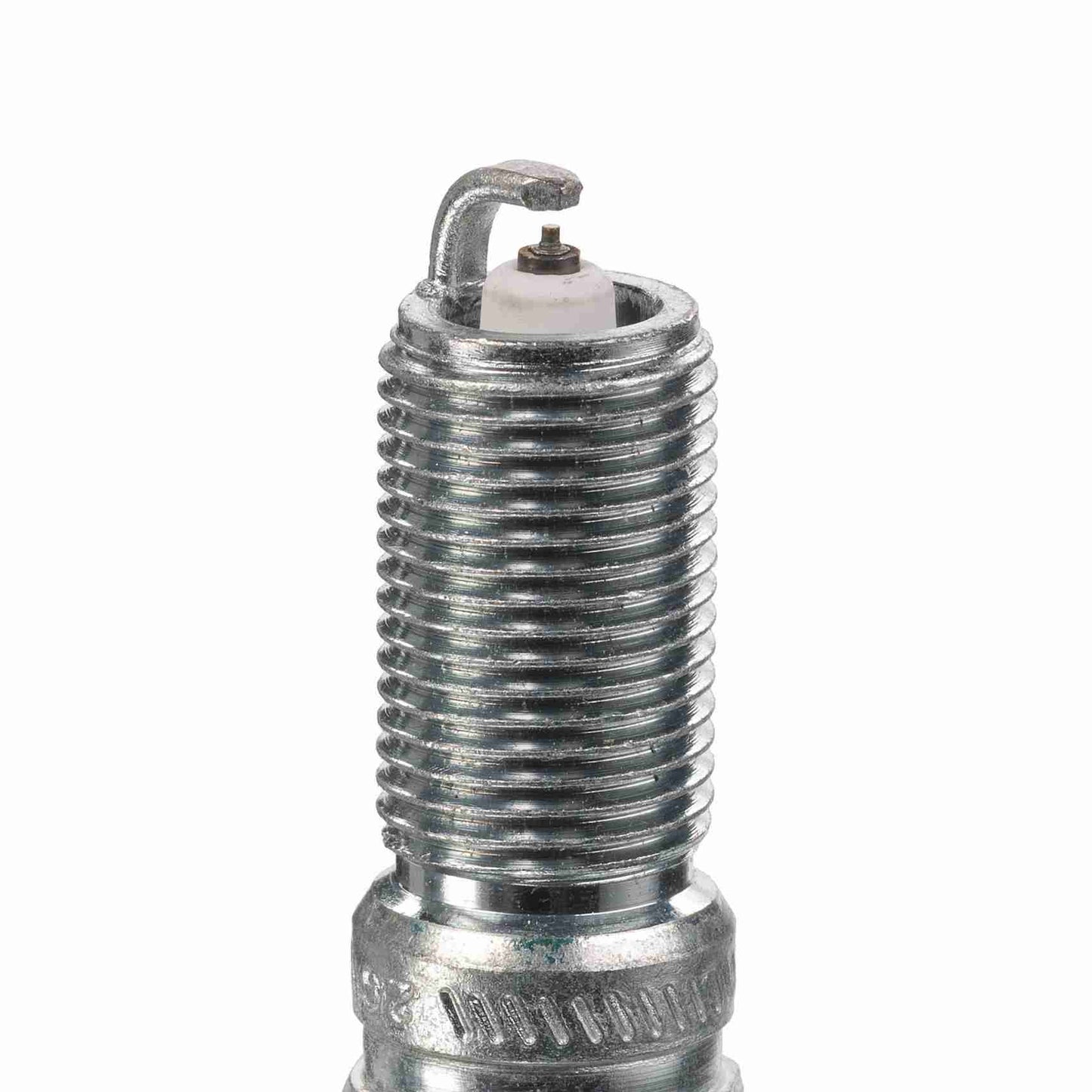 Connector View of Spark Plug CHAMPION 9016