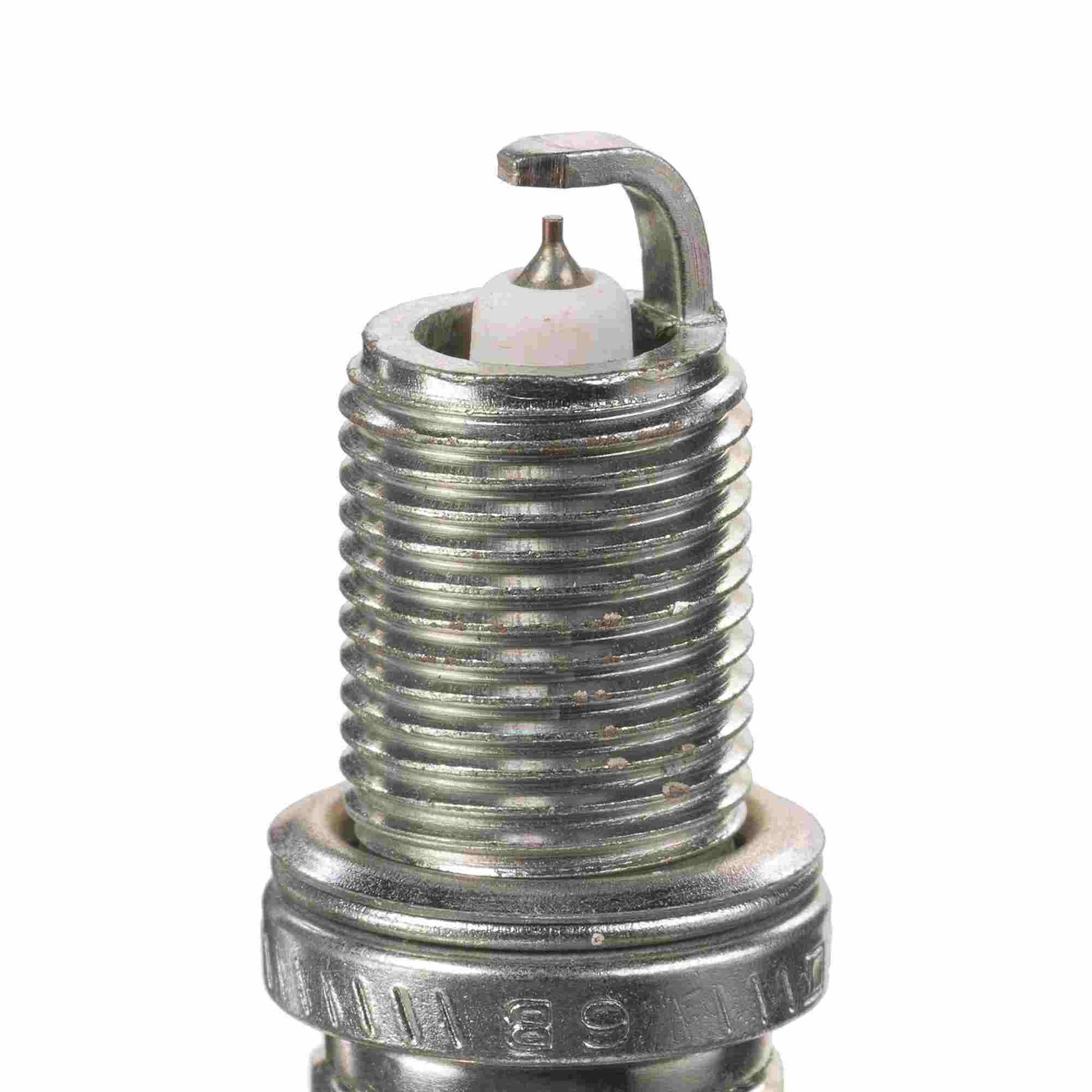 Connector View of Spark Plug CHAMPION 9802