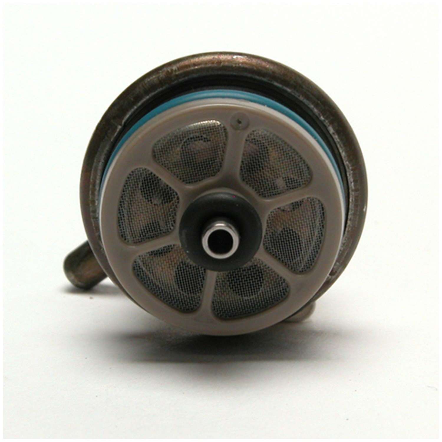 Bottom View of Fuel Injection Pressure Regulator DELPHI FP10238