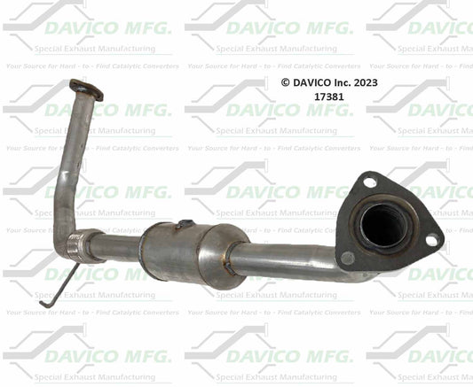 Angle View of Left Catalytic Converter DAVICO CATS 17381